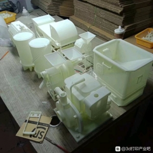 东莞科品三维科技:年夜型产业级3D挨印减工效劳可做ABS、.A-2.jpg