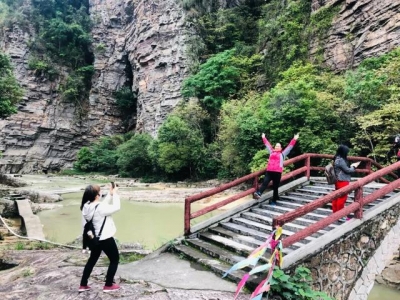 来日诰日，阅江楼前狮饱雷响！另有“非遗”项目展现.....-2.jpg