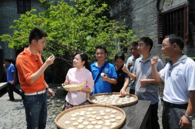 来日诰日，阅江楼前狮饱雷响！另有“非遗”项目展现.....-38.jpg