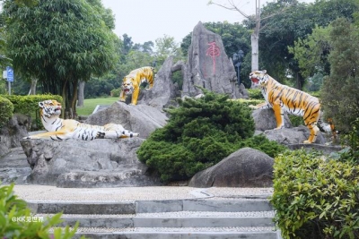 珠海必来的最至公园，可正在草坪上家餐赏花看海，便正在珠海渔女旁-12.jpg