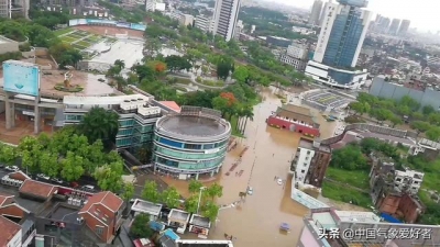 400毫米！东莞特年夜暴雨破汗青极值，网友：电瓶车被冲走一夜出睡-5.jpg