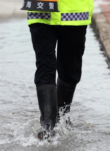 珠海古早“单暴”预警，部门路段火深最下达70cm！来日诰日又有暴雨！-32.jpg