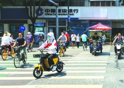 38.1℃！佛山开启“炙烤”形式 防寒先防躁-2.jpg