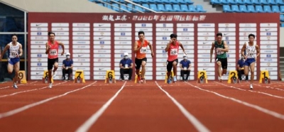 广东4将会师齐锦赛女子百米决斗，开震业危险顺转夺冠