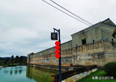 肇庆伉俪游龙北闭西围屋，国庆节没有堵车借遁门票，弄什...