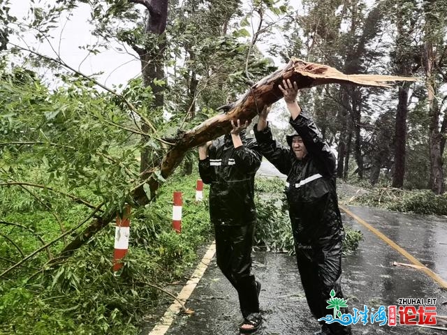 据守一线，珠海下栏港区抢险保通正在动作！-13.jpg