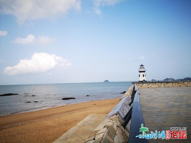 广东珠海那个海滩，景好且免费，有天中海式灯塔，旅客...