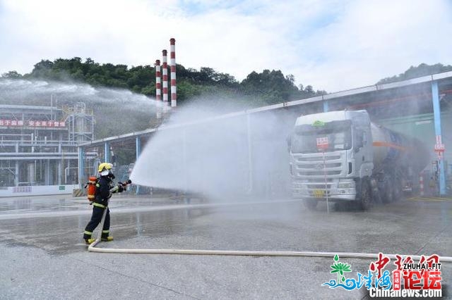 大批液化石油气鼓鼓走漏？！广州展开特种装备宁静变乱应慢...