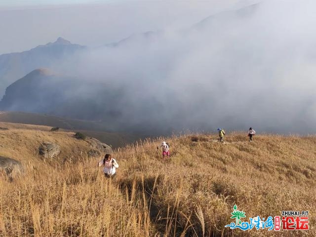 金春武功山徒步（两）