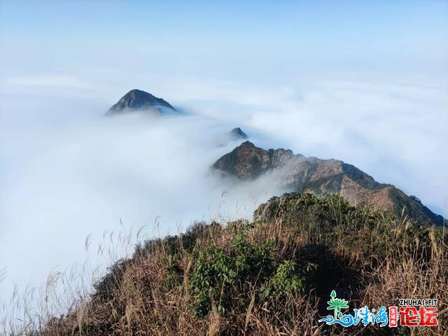 刀锋上的跳舞，龙斗峰脱越记