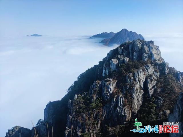 刀锋上的跳舞，龙斗峰脱越记