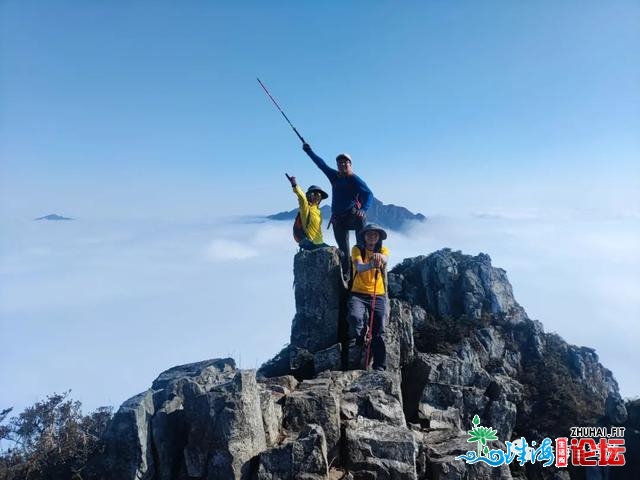 刀锋上的跳舞，龙斗峰脱越记