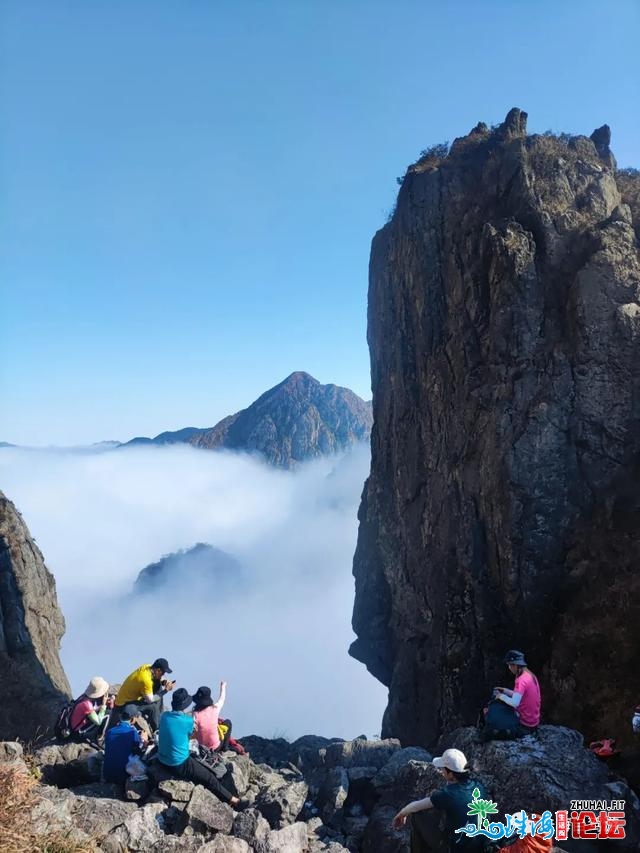 刀锋上的跳舞，龙斗峰脱越记