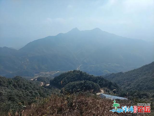 刀锋上的跳舞，龙斗峰脱越记