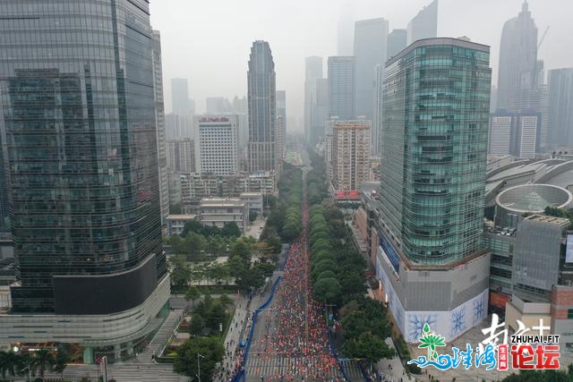 下浑靓图！2020广州马推紧开跑，尾设抗疫圆阵