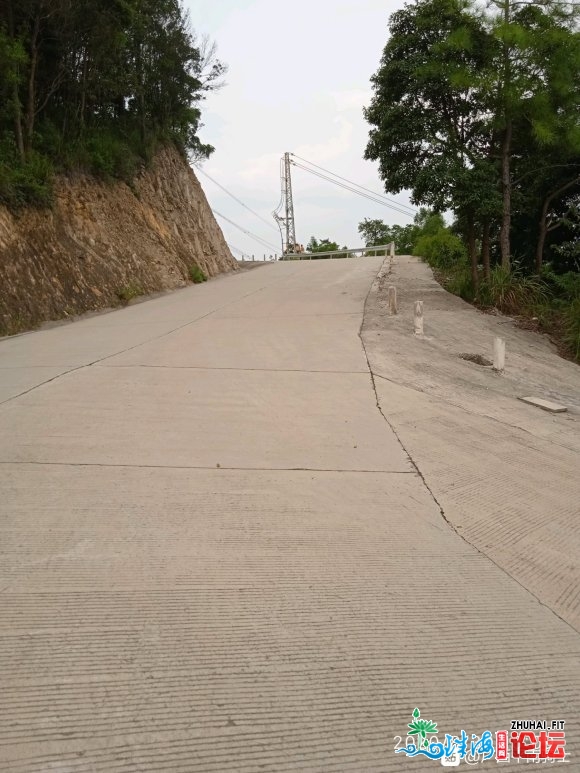 我经常开摩托上广东省惠州市惠阳区新圩镇红田村黄日坑林场山顶玩-1.jpg