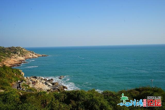 隆冬正在21.7℃惠州，碰见没有逊三亚的海岸风景，景佳丽少消...