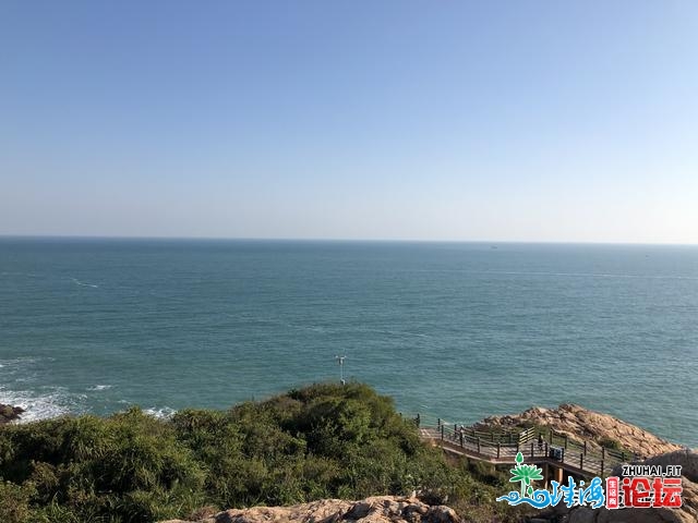 隆冬正在21.7℃惠州，碰见没有逊三亚的海岸风景，景佳丽少消...