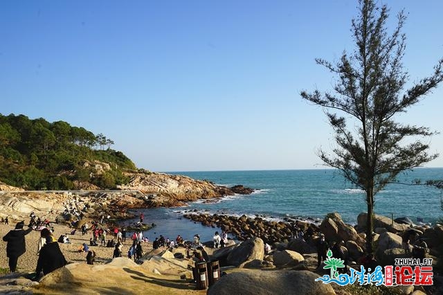 隆冬正在21.7℃惠州，碰见没有逊三亚的海岸风景，景佳丽少消...