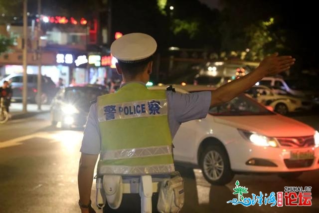 广州交警背广州部分市平易近陈述