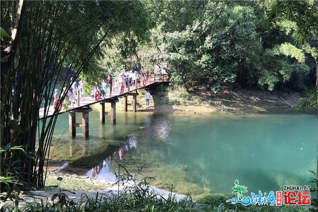 岭北四台甫山之尾，肇庆出名的旅游胜天，家庭旅游的好...