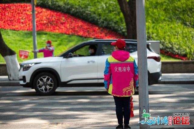 精美、讲求、文明浓重……秋节中山四路靓丽光景吸收浩瀚市平易近旅客-3.jpg