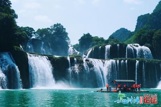 广西一景区走白，《花千骨》的与景天，门票仅80元旅客不竭-1.jpg