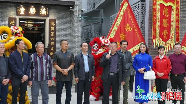 迎元宵，市平易近到场体验佛山工夫魅力