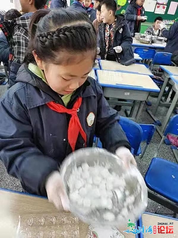 最炫平易近“雅”风———中山本国语元宵节系列举动