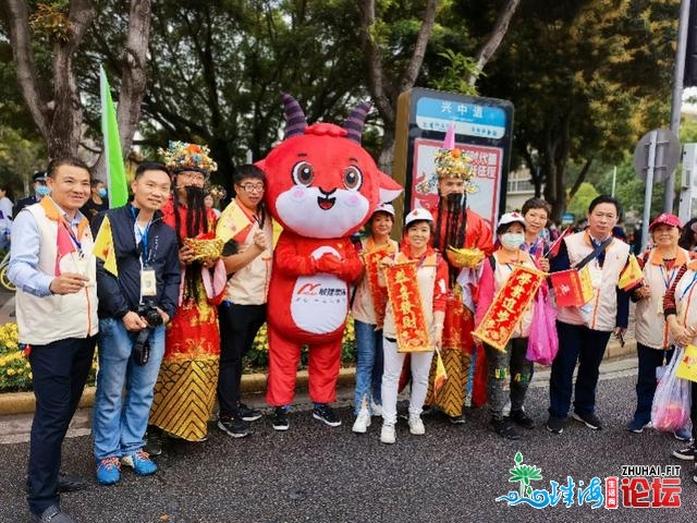 火速团体获颁中山尾届慈悲捐赠“金菊”留念章