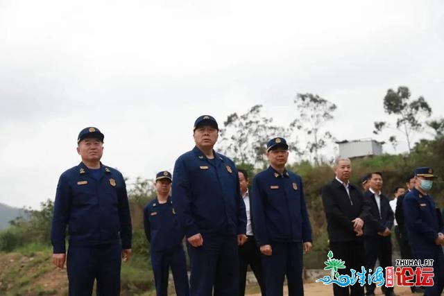 丛林消防局缓平手少一止到临祸建丛林消防总队广东肇庆...