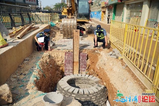 北皆暴光深圳一社区门路变“黄泥路”，主管部分连夜整改