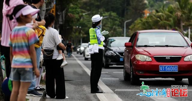 明天珠海那些处所齐被挤谦！返程车流顶峰去了！洪鹤年夜...