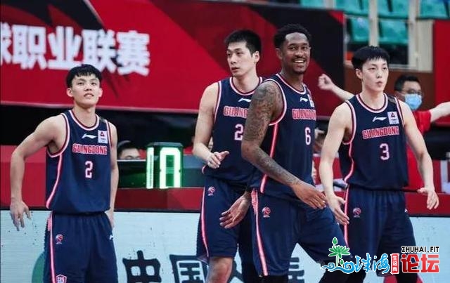 CBA最新积分榜：广东发跑浙江逃辽宁，北京降第8广州仍有...