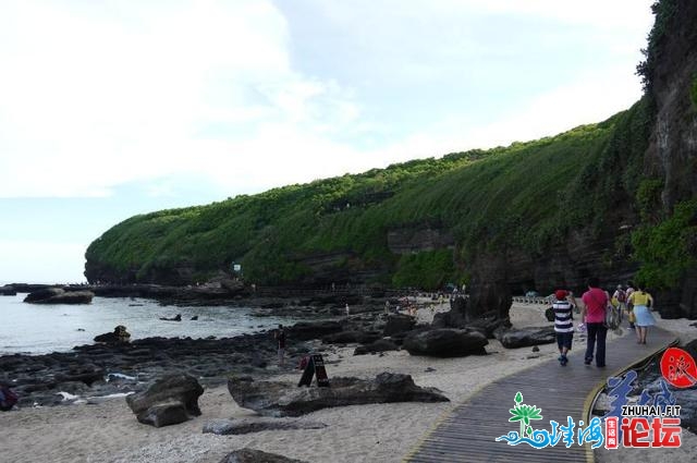 气鼓鼓温慢降，滨海旅游淡季提早杀到