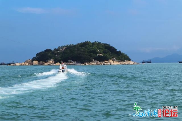 广东台山古船岛客居，觅味三泉湾、挨卡靖安村、安步海...