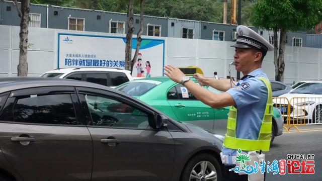 珠海那些路被车流展谦，交警齐警上路连结流通！将来几...