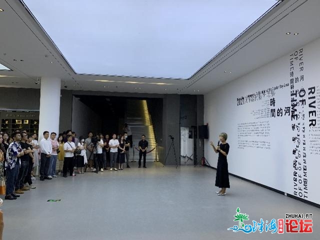 构建讨论“湾区今世艺术”的现场，“工夫的河”深圳展开