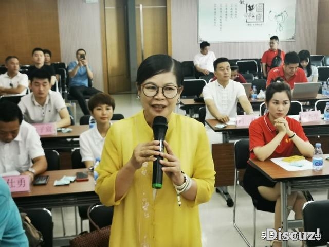 广东惠州：年夜湾区6O多名企业家二心“为您白”