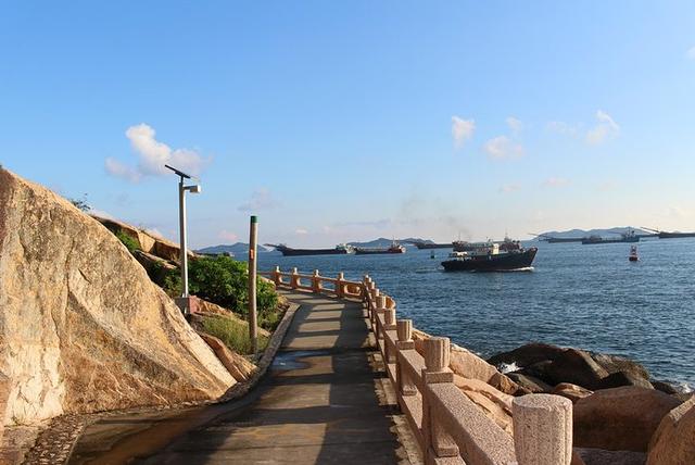 广东一座海岛，地位良好，可近眺喷鼻港，是深港地域戚忙的世中桃源-4.jpg