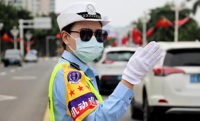 珠海情侣路再立异下！从早到早皆塞谦！最白景面竟是她！-27.jpg