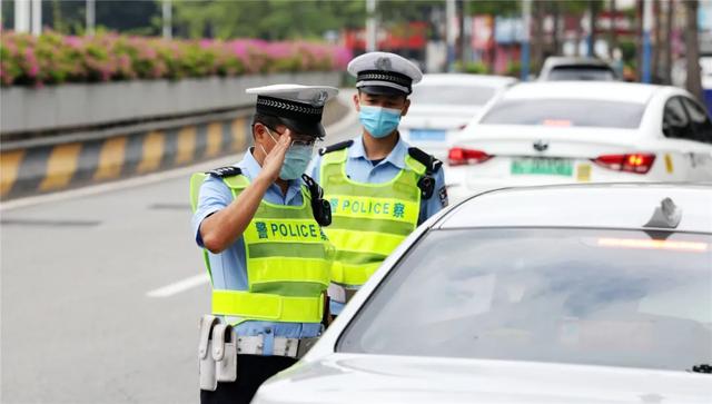 出门必看！下战书五股车流齐齐上路，那些忙碌路段要躲开，不然或堵到早晨12面！-28.jpg