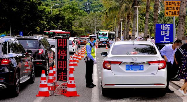 明天下战书4面起多股车流齐上路，没有念堵车请躲开那些门路！-21.jpg