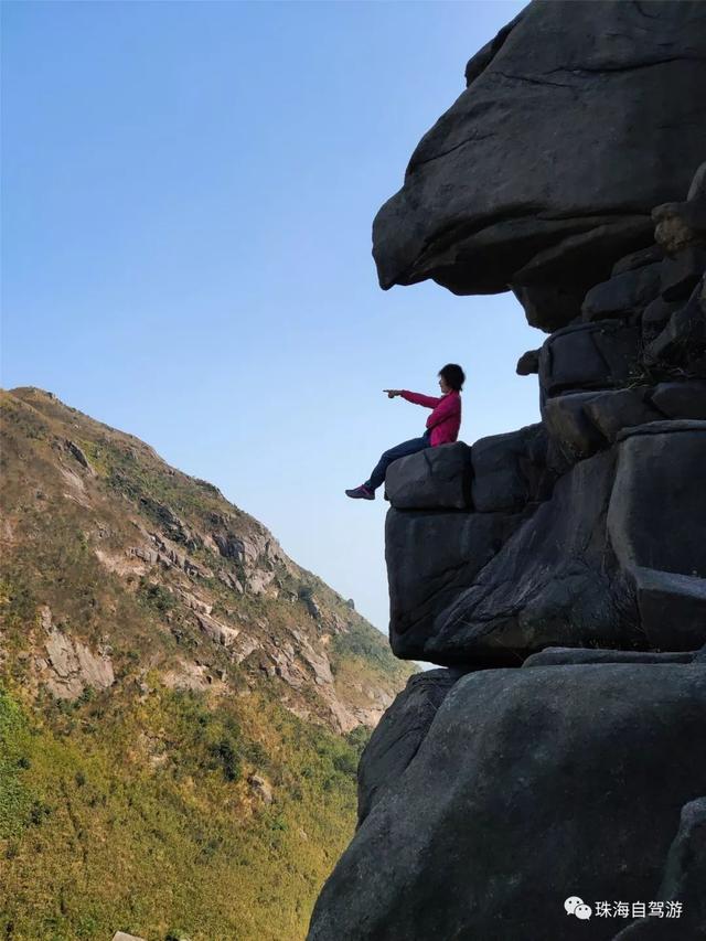 古兜山四峰连脱，钻竹林，攀偶石，不雅白云苍狗-24.jpg