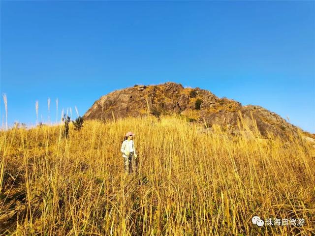 古兜山四峰连脱，钻竹林，攀偶石，不雅白云苍狗-38.jpg