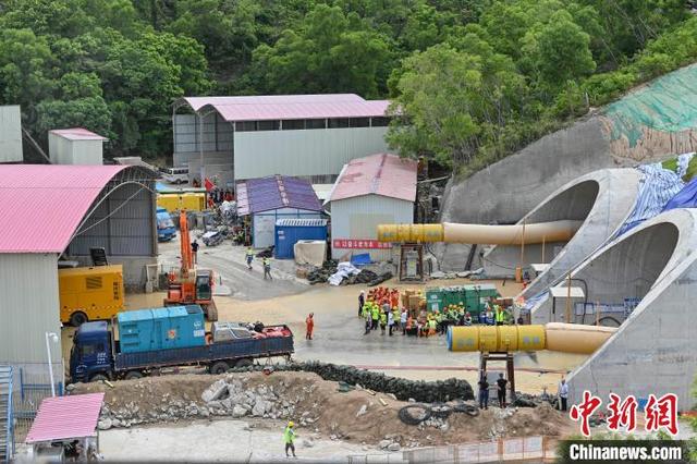 珠海石景山地道施工段透火变乱救济事情正慌张有序促进-2.jpg