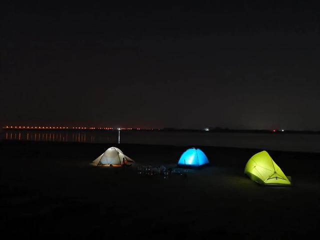 黄河年夜堤花圃心到马渡段斑斓的没有像话，自驾没有出郑州玩耍尽佳之天-12.jpg