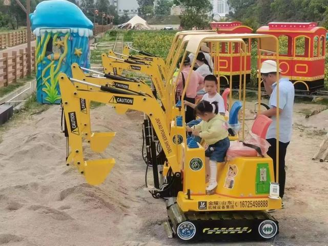 海边露营、粉色沙岸、越家车…正在金湾，借能够那么玩！-11.jpg