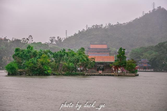 广东珠海躲圆明园复成品，投资6亿元却免费开放，借融进西湖风景-4.jpg