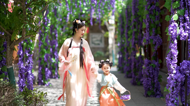 有“颜”有“味”！湖北那5条旅游名街邀您去挨卡！-10.jpg